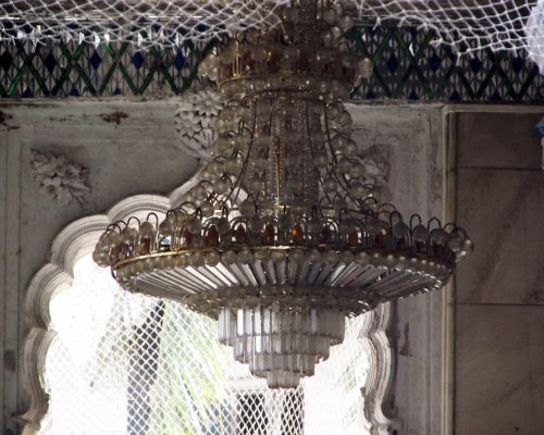 Lampa stołowa retro z kryształowym kloszem